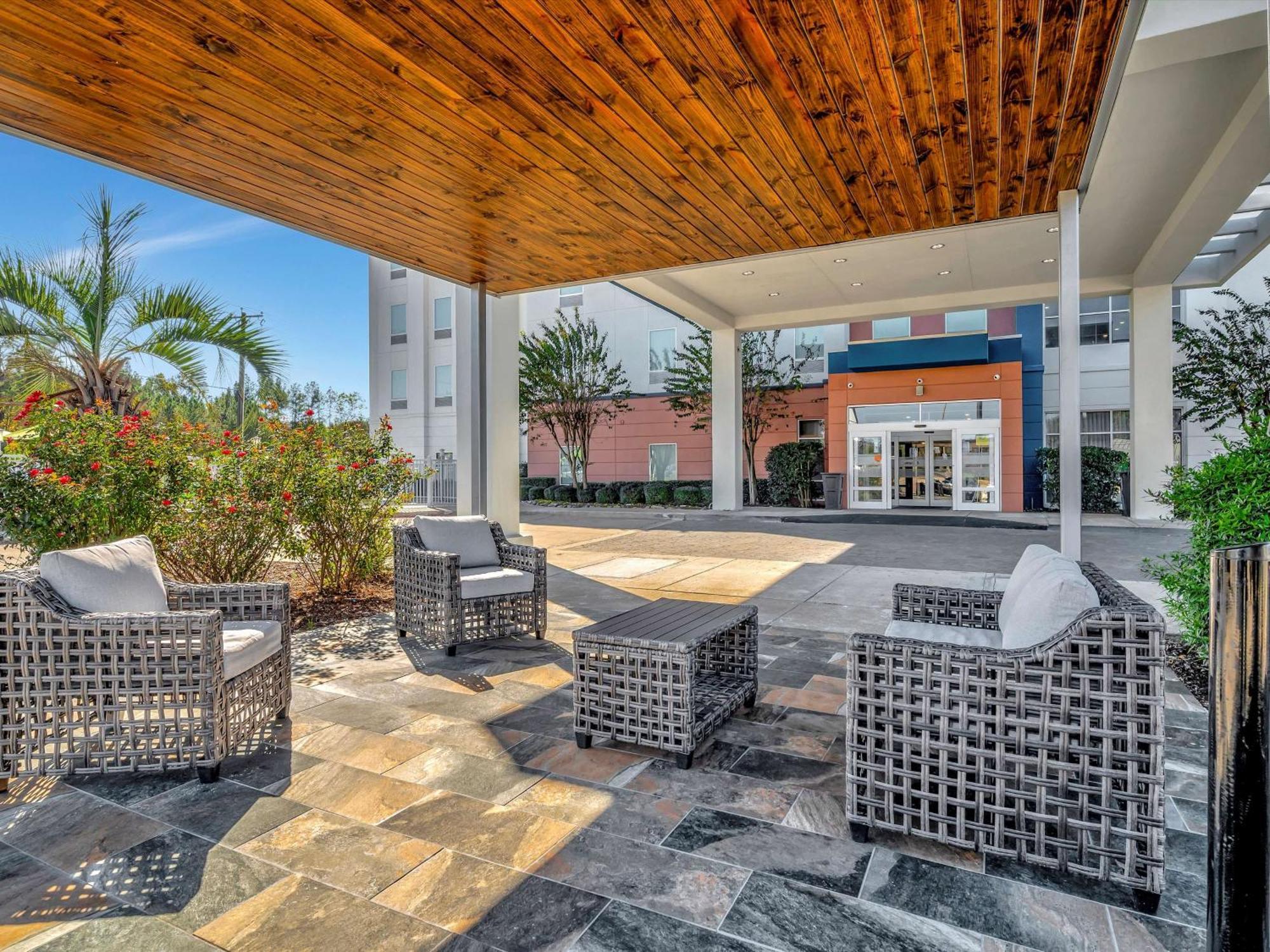 Hampton Inn And Suites Lufkin Exterior photo